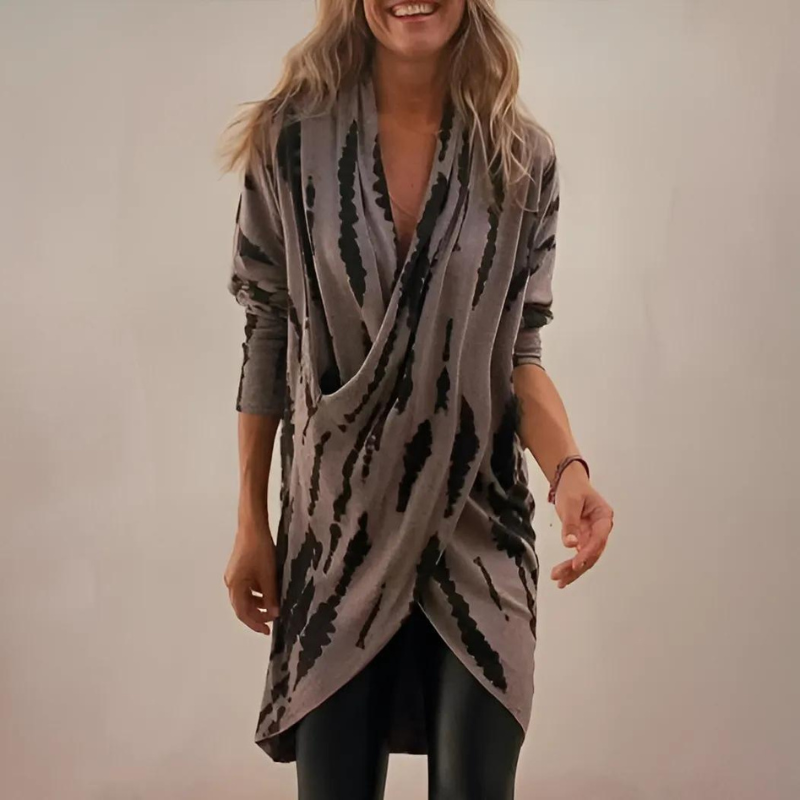 PENNY™ | Luxurious V-neck Tunic with Loose Fit