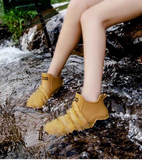 SPLASHY™ | Orthopaedic modern rubber boot